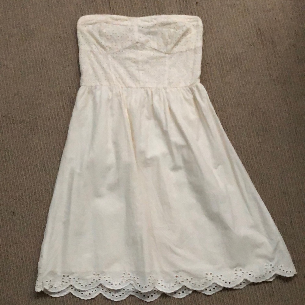 Strapless eyelet dress XS